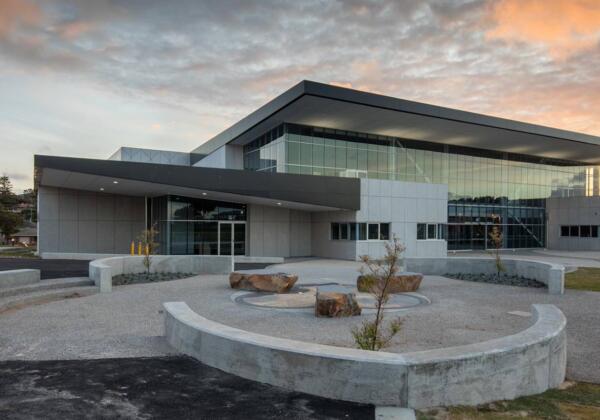 Emmanual Centre built by BDH Constructions commercial builders in Warrnambool