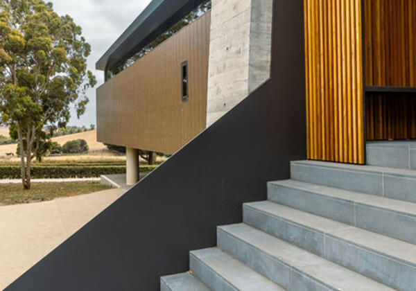 Custom home in Barrabool built by BDH Constructions Geelong