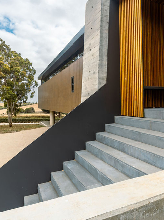Custom home in Barrabool built by BDH Constructions Geelong