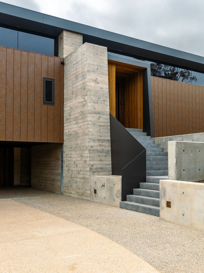 Custom Barrabool home built by BDH Constructions Geelong