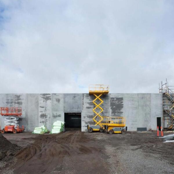 Civic Hardware warehouse construction in Colac by BDH Constructions